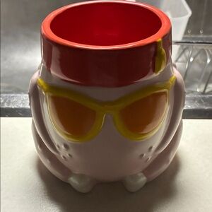 NWT TV Show “Friends” funny Turkey-Shaped Ceramic Mug w/Sunglasses